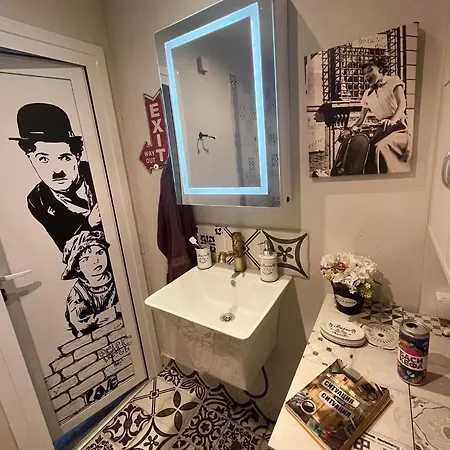 Apartment Art At Live Resort: Poolside Terrace Retreat